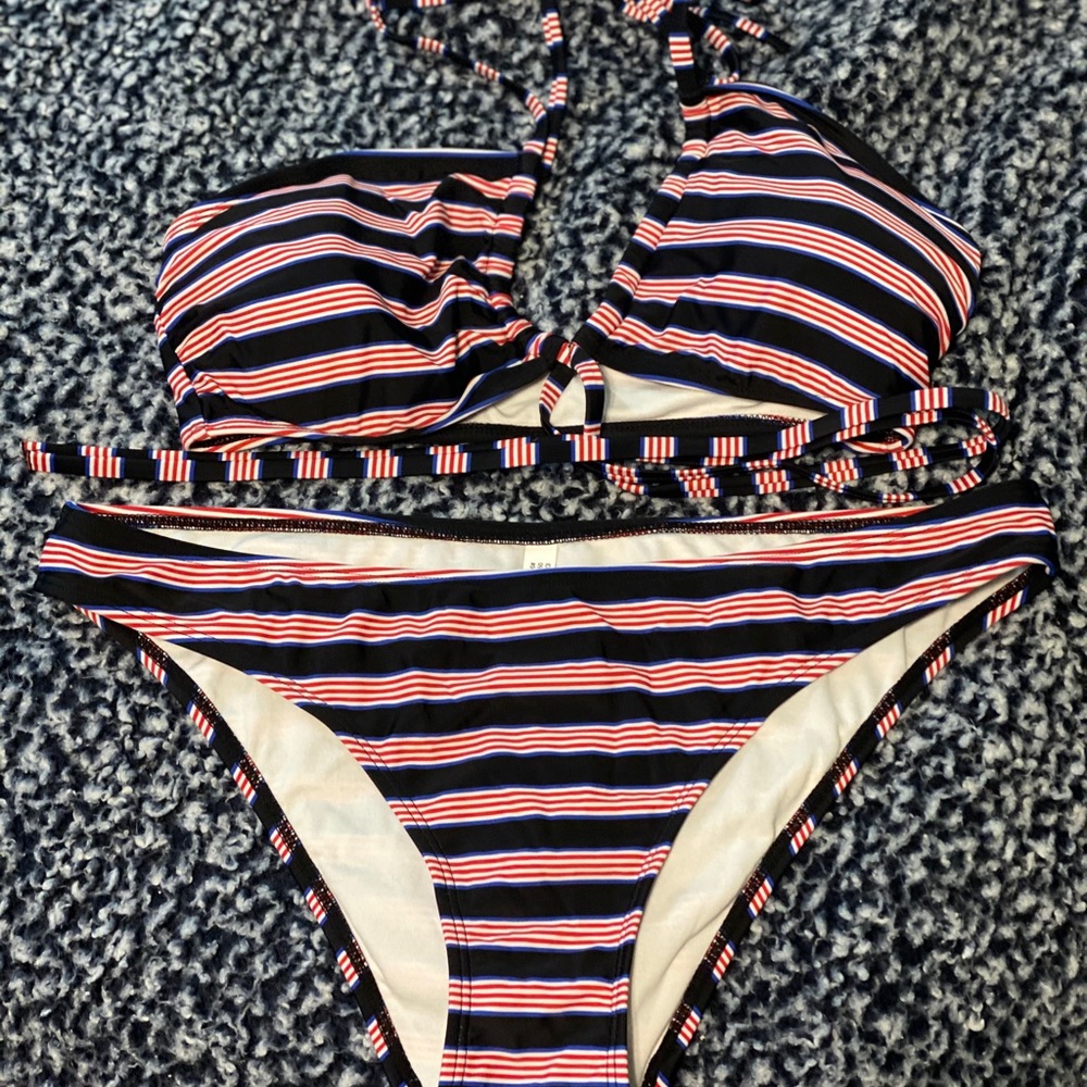 Express bikini never worn!